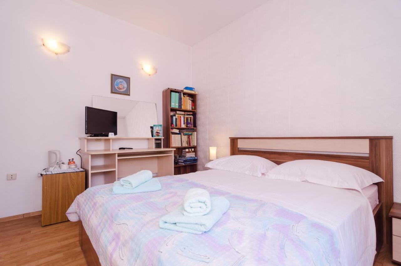 Leo'S Room Млини Екстериор снимка